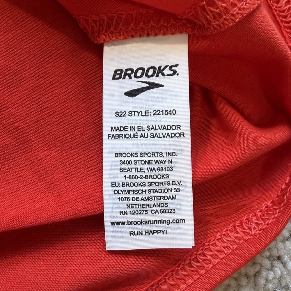 Brooks Running Long Sleeve Shirt Running Is My Happy Hour Women's Large Red - Picture 4 of 8